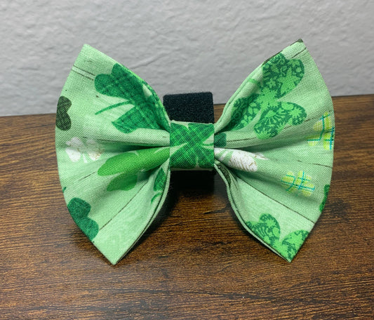 Clover Bow tie