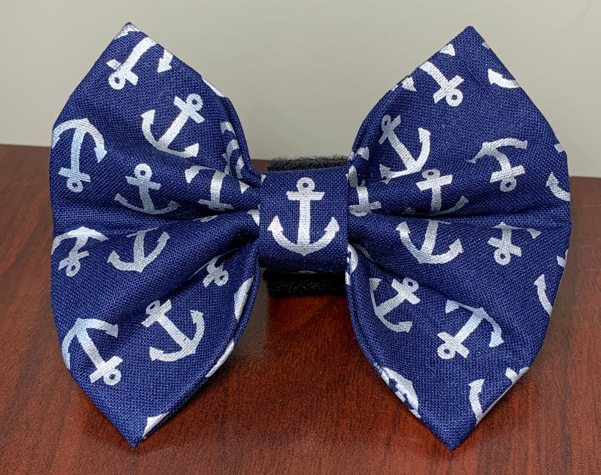 Navy Anchor Bow tie