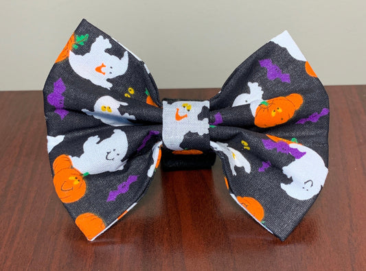 Friendly Ghost Bow tie