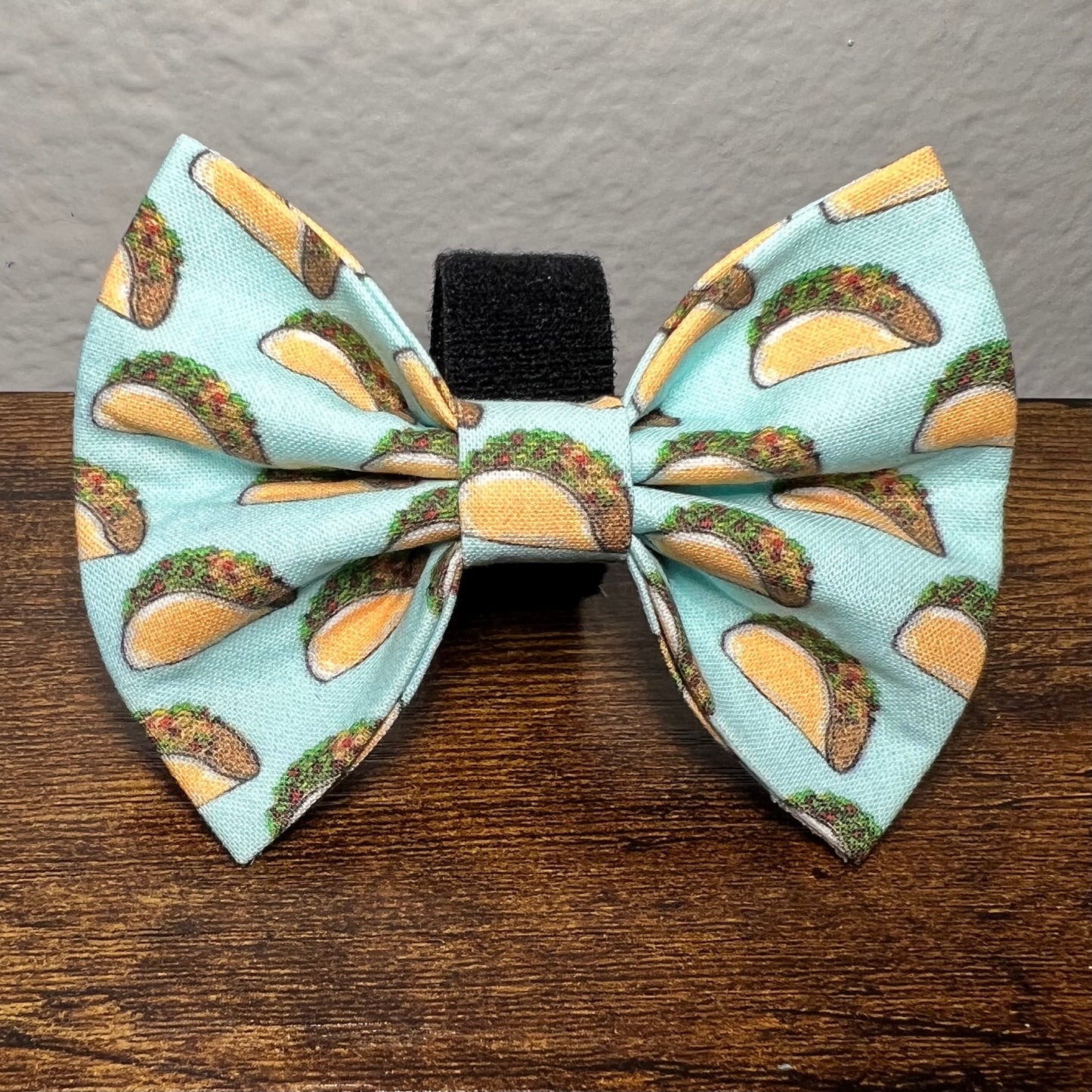 Taco ‘bout it Bow tie